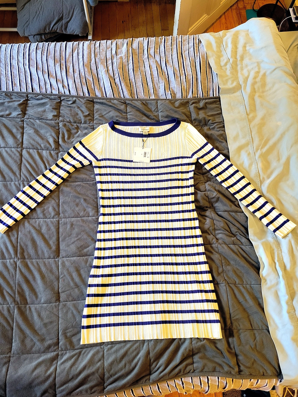 NWT Calvin Klein Jeans White and Navy Striped Rib Knit Dress - Picture 11 of 11